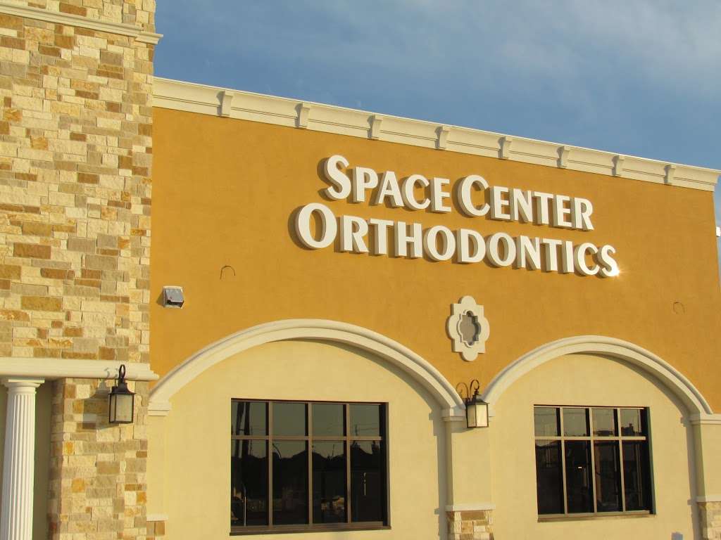 Smile Doctors Braces by Space Center Orthodontics | 3831 E League City Pkwy F, League City, TX 77573, USA | Phone: (281) 286-8945