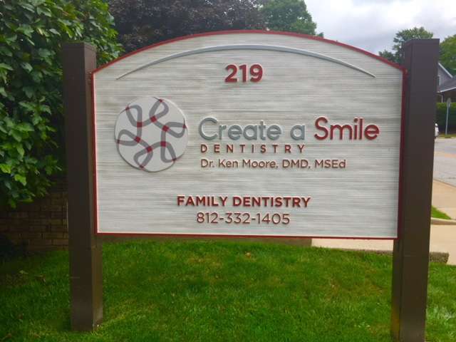 Create A Smile, PC - Dr. Ken Moore | 219 E 17th St, Bloomington, IN 47408, USA | Phone: (812) 332-1405