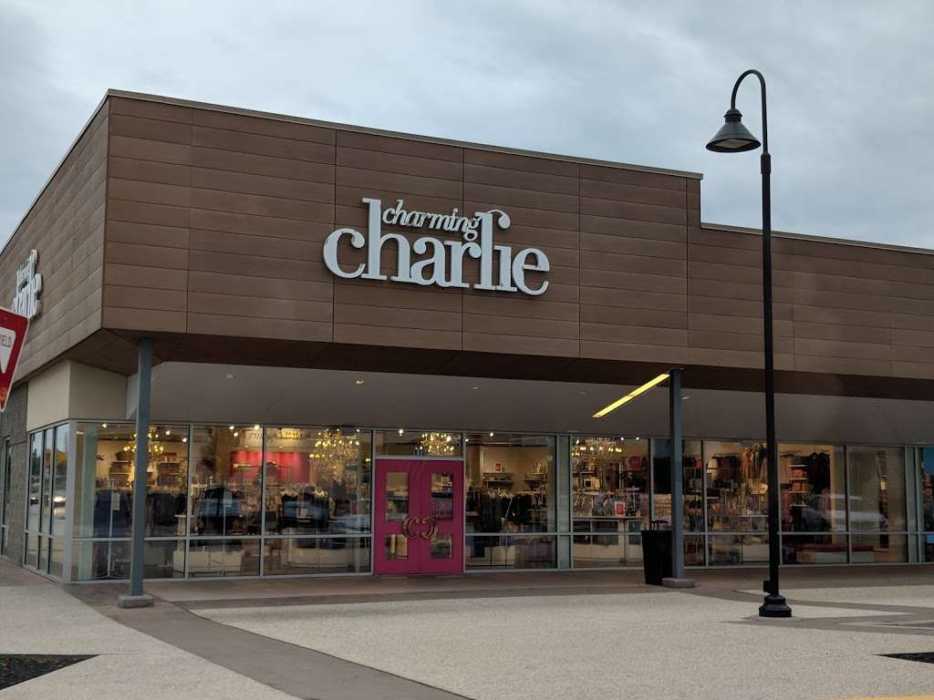 Charming Charlie | 810 Town Center Dr, York, PA 17408 | Phone: (717) 764-2128