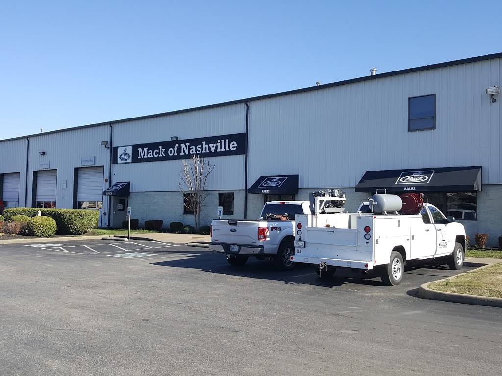 McMahon Truck Centers Nashville | 161 Charter Pl, La Vergne, TN 37086, USA | Phone: (615) 793-5600
