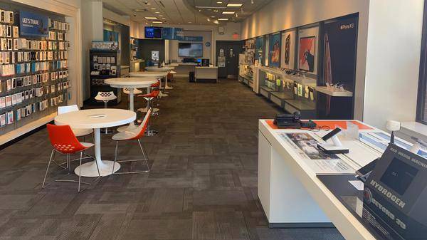 AT&T Store | 1559 Westchester Ave, The Bronx, NY 10472, USA | Phone: (718) 893-4182