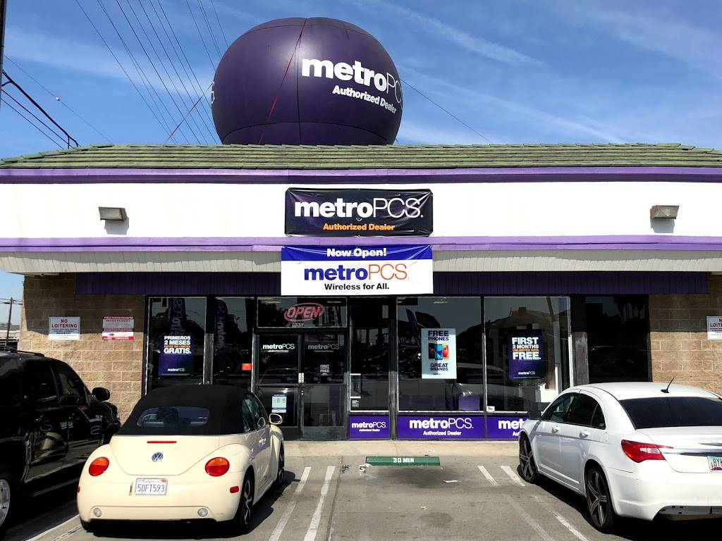 Metro by T-Mobile | 995 S Beach Blvd, Anaheim, CA 92804, USA | Phone: (714) 236-5352