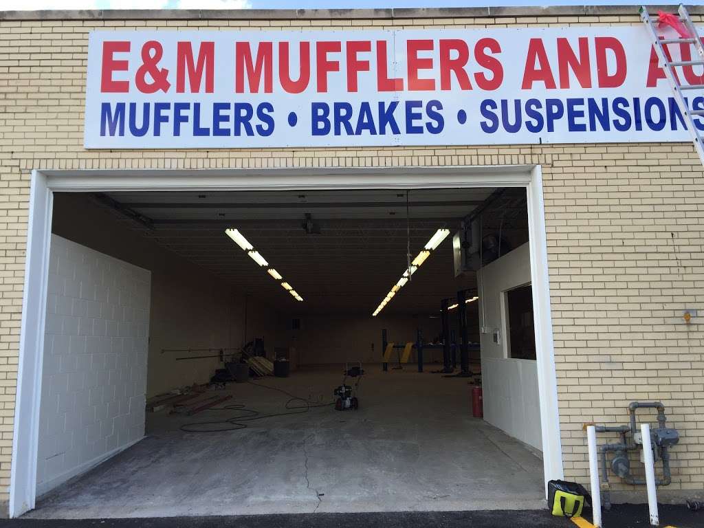 E & M Mufflers & Auto Repair | 6810 W 63rd St, Chicago, IL 60638 | Phone: (773) 498-4858