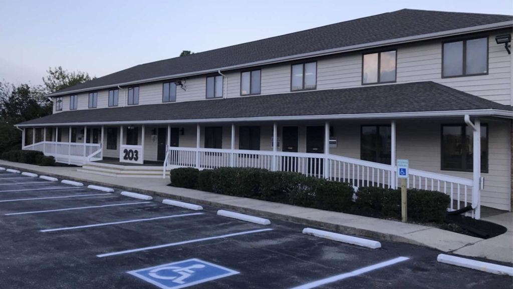 Airport Center Commercial Suites | 203 Romancoke Rd, Stevensville, MD 21666, USA | Phone: (410) 330-6169