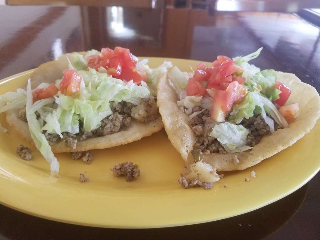 Taqueria Los Potrillos | 3023 S WW White Rd, San Antonio, TX 78222, USA | Phone: (210) 359-9774