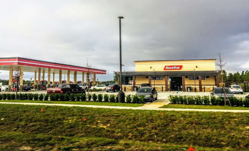 RaceTrac | 38425 US-27, Davenport, FL 33837, USA | Phone: (863) 420-7988