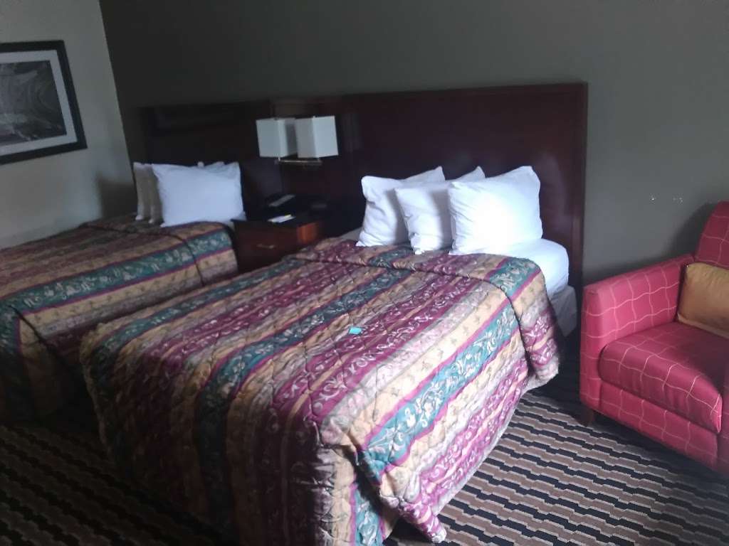 Days Inn by Wyndham Charlotte Airport North | 2625 Little Rock Rd, Charlotte, NC 28214, USA | Phone: (980) 236-0297