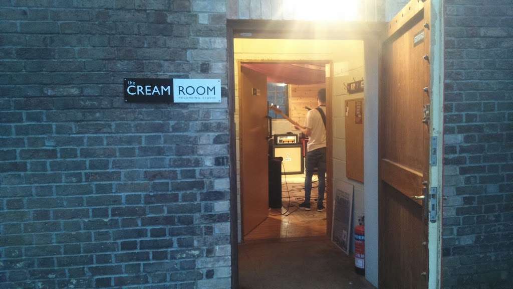 Cream Room Sound Productions | 5, The Cream Room, Home Farm, Munden Rd, Dane End, Stevenage SG12 0LL, UK | Phone: 01920 438926