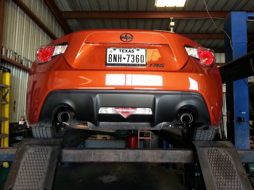 URI Autoworks And Mobile Exhaust | Corpus Christi, TX 78417 | Phone: (361) 225-4093