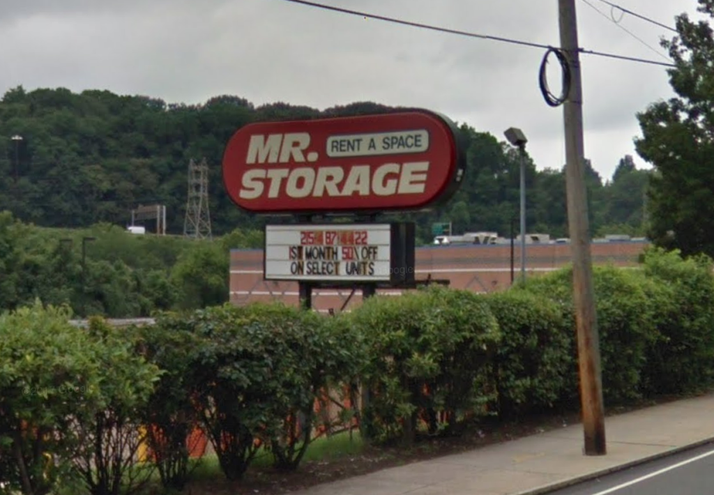 Mr. Storage - Manayunk | 5026 Ridge Ave, Philadelphia, PA 19128, USA | Phone: (215) 458-5998