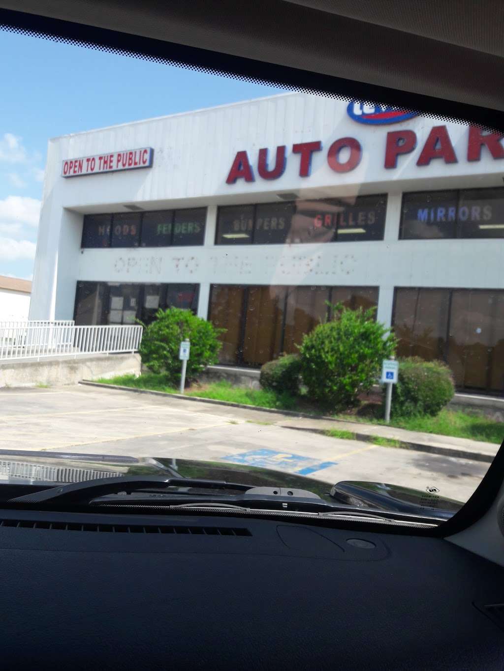 Levan Auto Parts - Radiators - Condensers Warehouse | 501 Rankin Rd, Houston, TX 77073, USA | Phone: (281) 443-1223