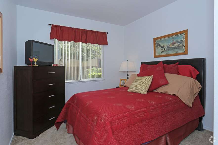 Prelude at the Park Apartment Homes 501 E Lake Mead Pkwy, Henderson