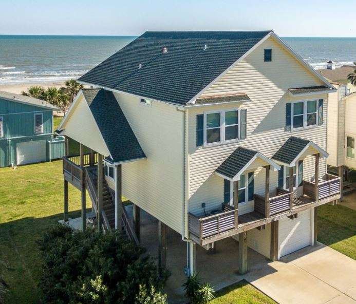 Coastal Waves Vacations|Galveston Beach rentals|Beach House Rent | 3616 7 Mile Rd, Galveston, TX 77554, USA | Phone: (409) 502-2719
