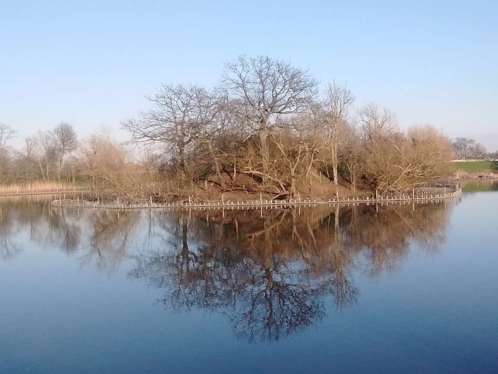 Lockwood Reservoir | London E17 5QJ, UK