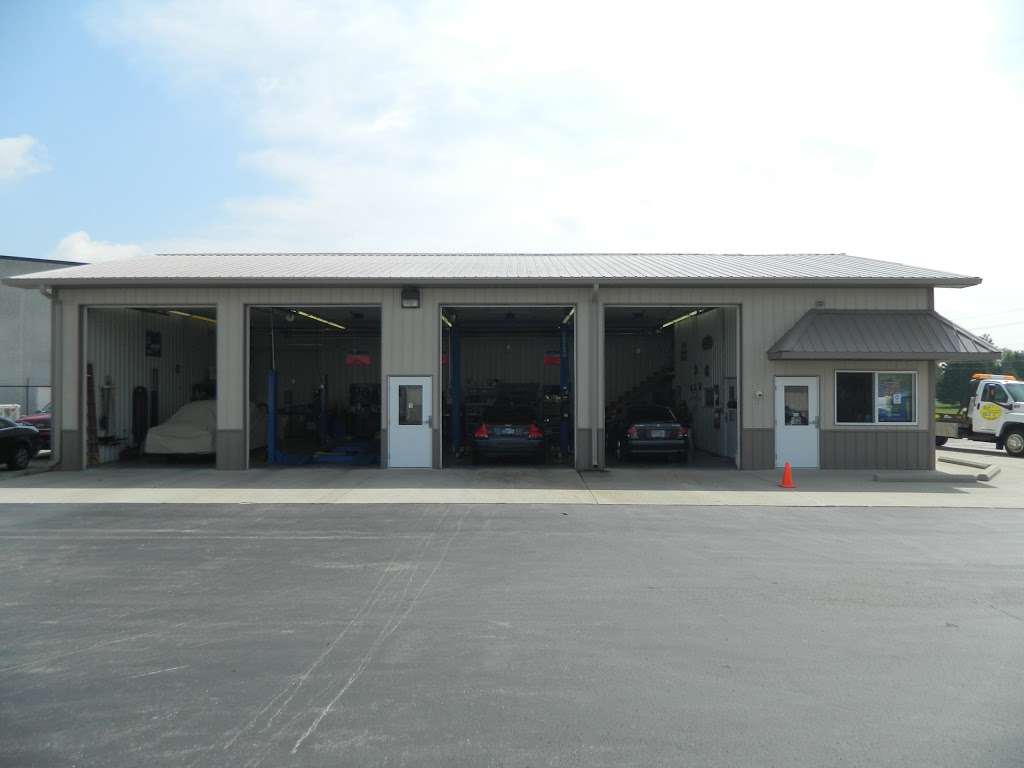 Ricks Service Center | 11840 E 62nd St, Indianapolis, IN 46235, USA | Phone: (317) 823-2600