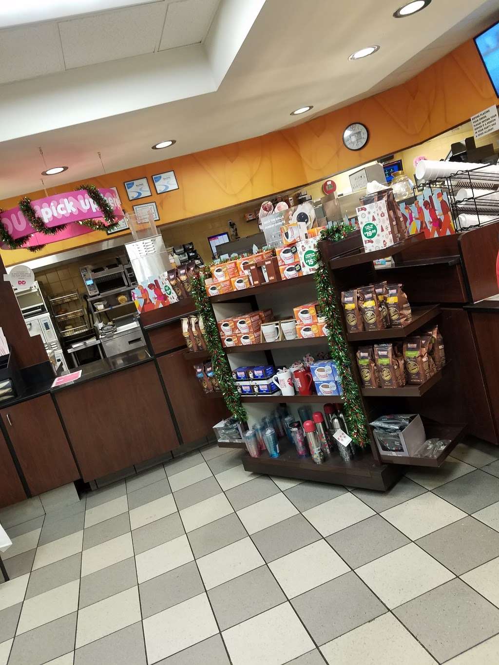 Dunkin | 700 Depot St, North Easton, MA 02356, USA | Phone: (508) 230-0070