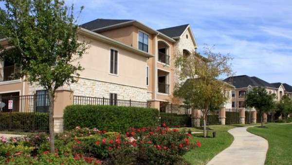 Deseo at Grand Mission Apartments | 19002 Mission Park Dr, Richmond, TX 77407 | Phone: (281) 344-0055