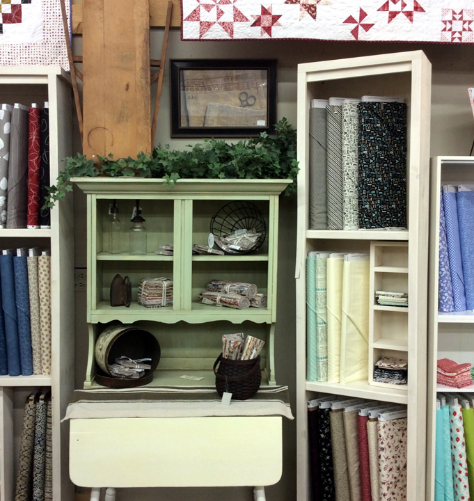 Countryside Village Gifts | 1540 N Division St, Braidwood, IL 60408, USA | Phone: (815) 458-2191