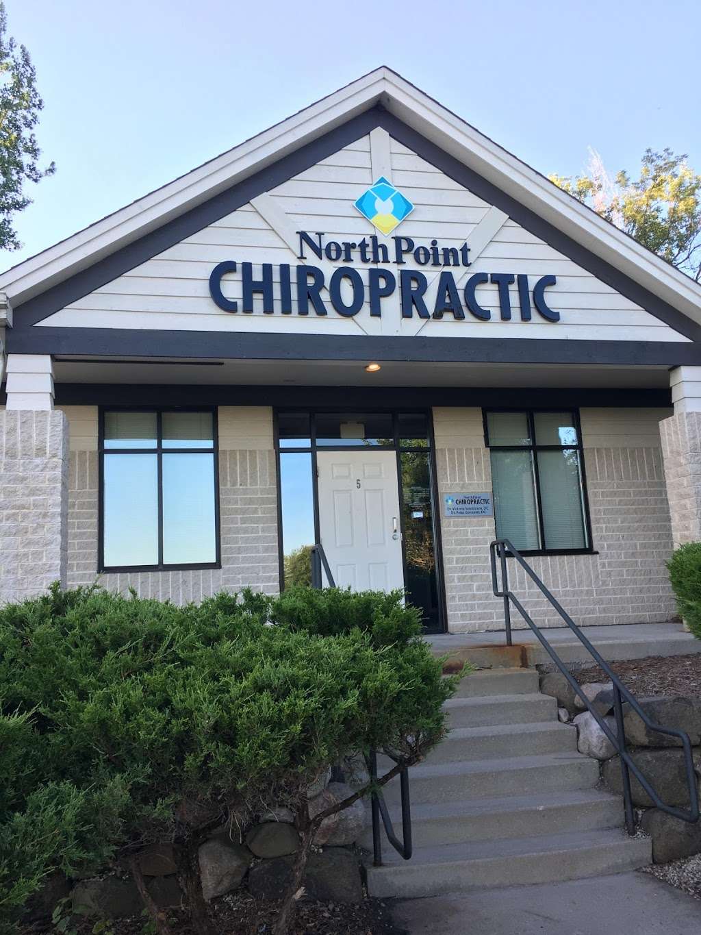 North Point Chiropractic | 21150 W Capitol Dr Suite 5, Brookfield, WI 53072, USA | Phone: (414) 482-5282