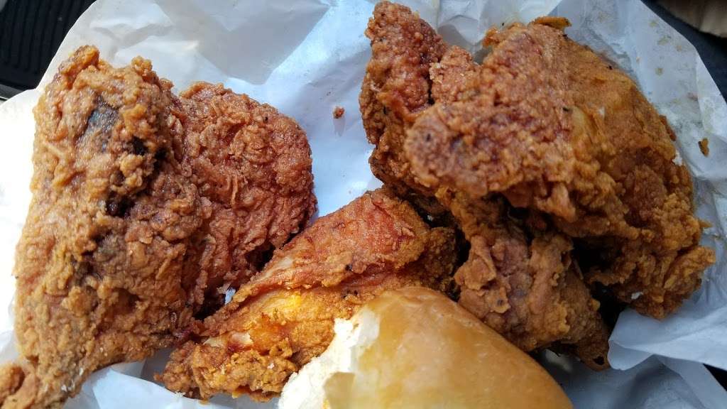 Louisiana Fried Chicken | 4378 S Main St, Los Angeles, CA 90037, USA | Phone: (323) 233-3986