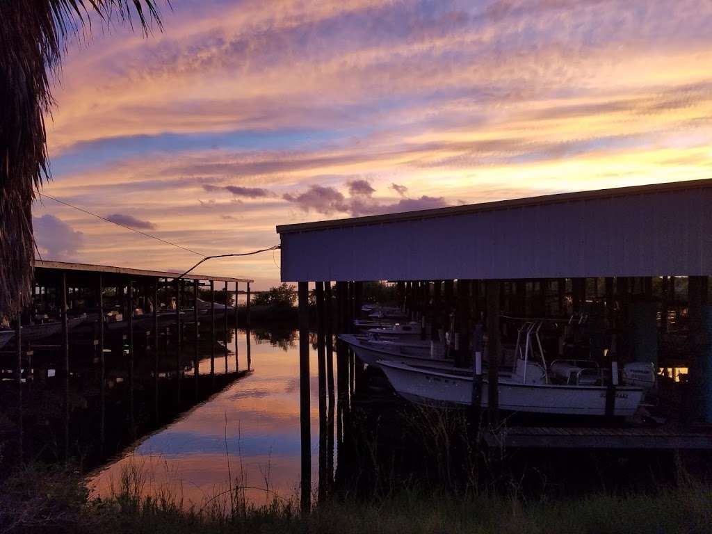 Watermans Harbor Marina - Waterway Entrance from Dickinson Bayo | Watermans Harbor Marina,, Dickinson, TX 77539, USA | Phone: (281) 339-1416