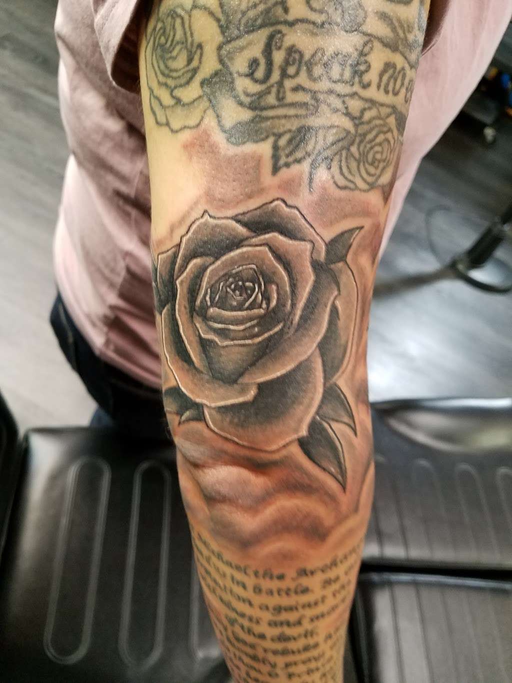 Red Octopus Tattoos | 1654 Solomons Island Rd S, Prince Frederick, MD 20678, USA | Phone: (410) 535-9095