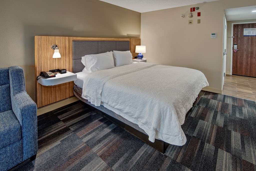 Hampton Inn Dumfries/Quantico | 16959 Old Stage Rd, Dumfries, VA 22025, USA | Phone: (703) 441-9900