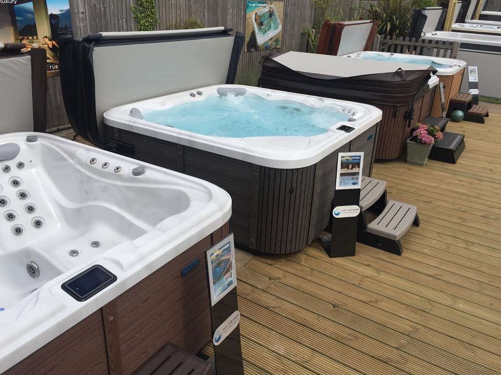 Hot Tub Barn Sevenoaks | Polhill Garden Centre, London Rd, Sevenoaks TN14 7AD, UK | Phone: 01959 532460