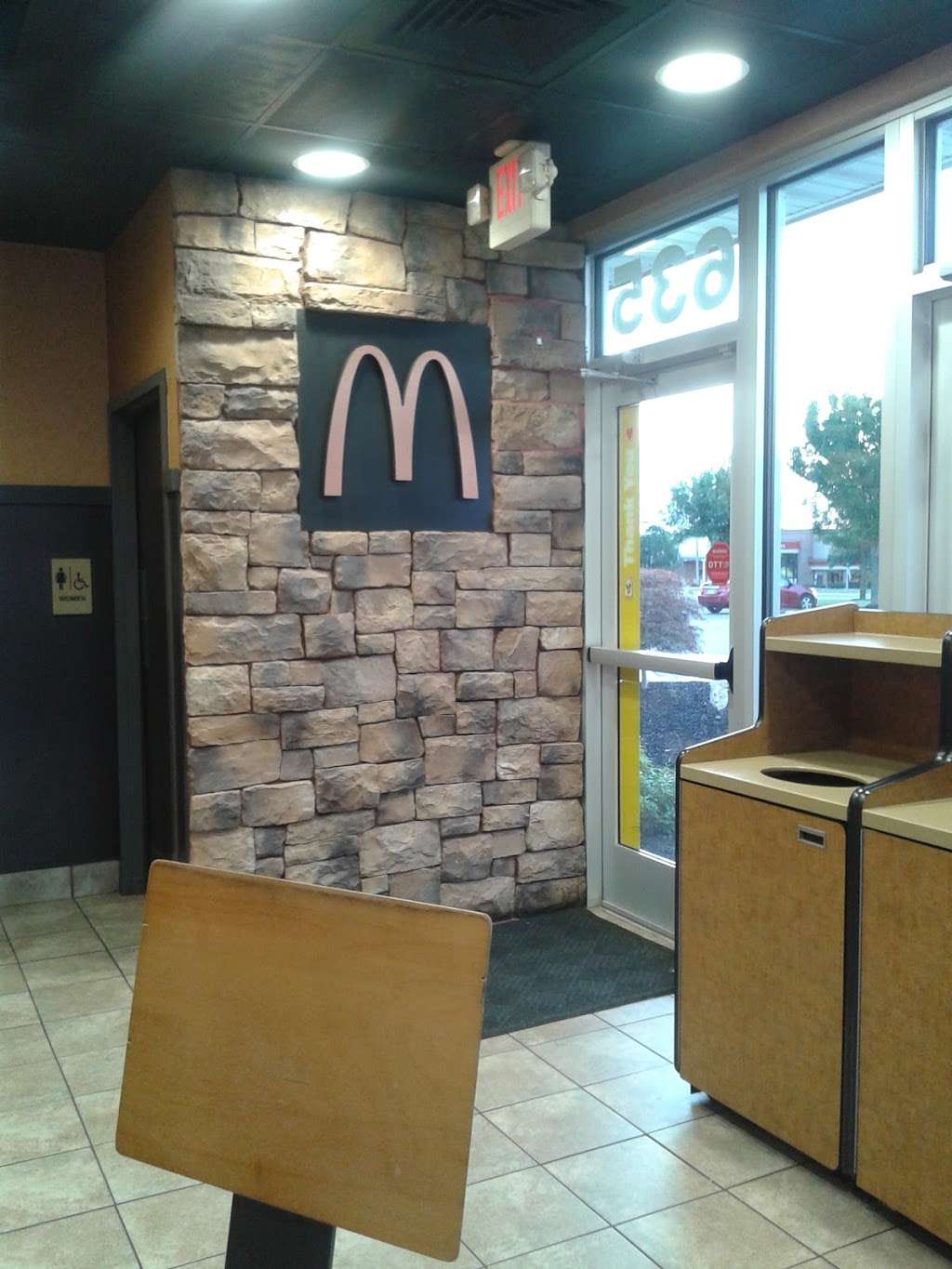 McDonalds | 635 S Trooper Rd, Audubon, PA 19403, USA | Phone: (610) 666-0031