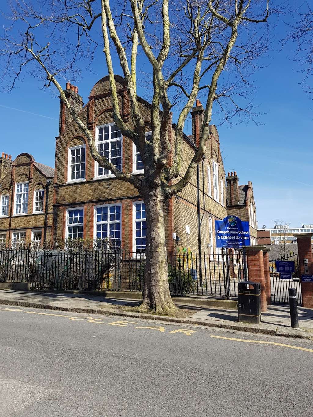 Campsbourne School and Extended Services | Nightingale Ln, London N8 7AF, UK | Phone: 020 8340 2064