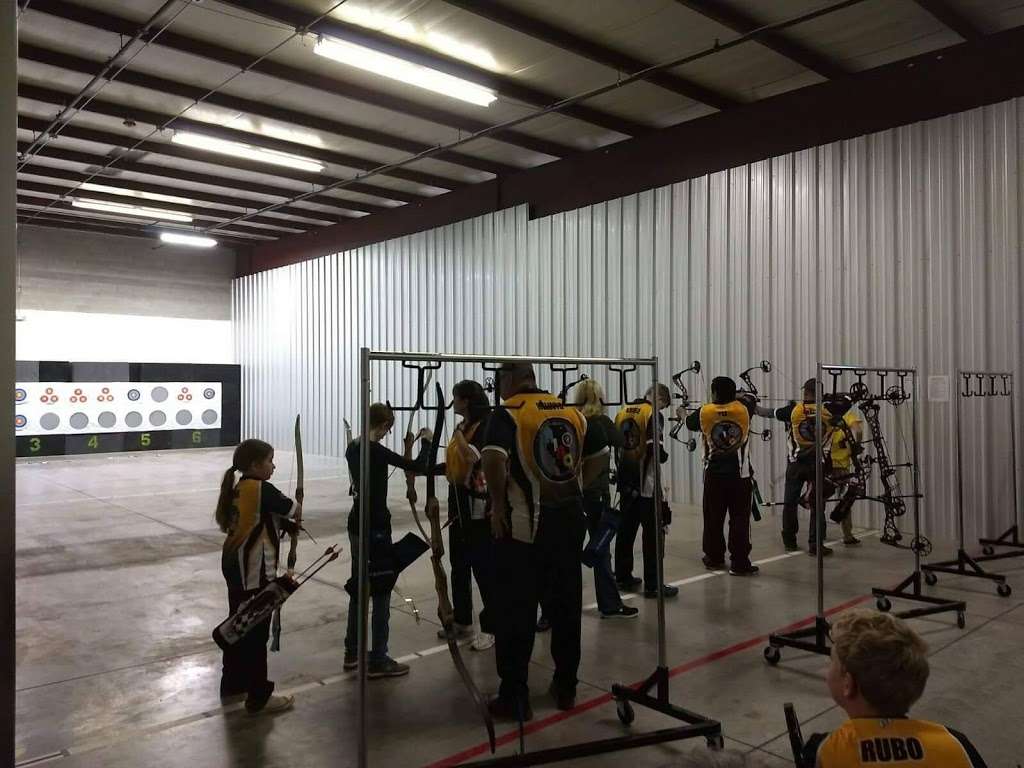 The Archery Place | 1725 Crescent Lake Dr B, Montgomery, IL 60538, USA | Phone: (844) 910-6100