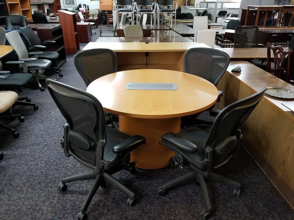 DFSI Houston New and Used Office furniture | 11702 Aldine Westfield Rd Suite 2, Houston, TX 77093 | Phone: (281) 726-2939