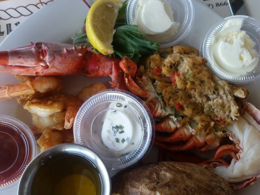 Billy’s Stone Crab | 1 Collany Rd, Tierra Verde, FL 33715, USA | Phone: (727) 866-2115