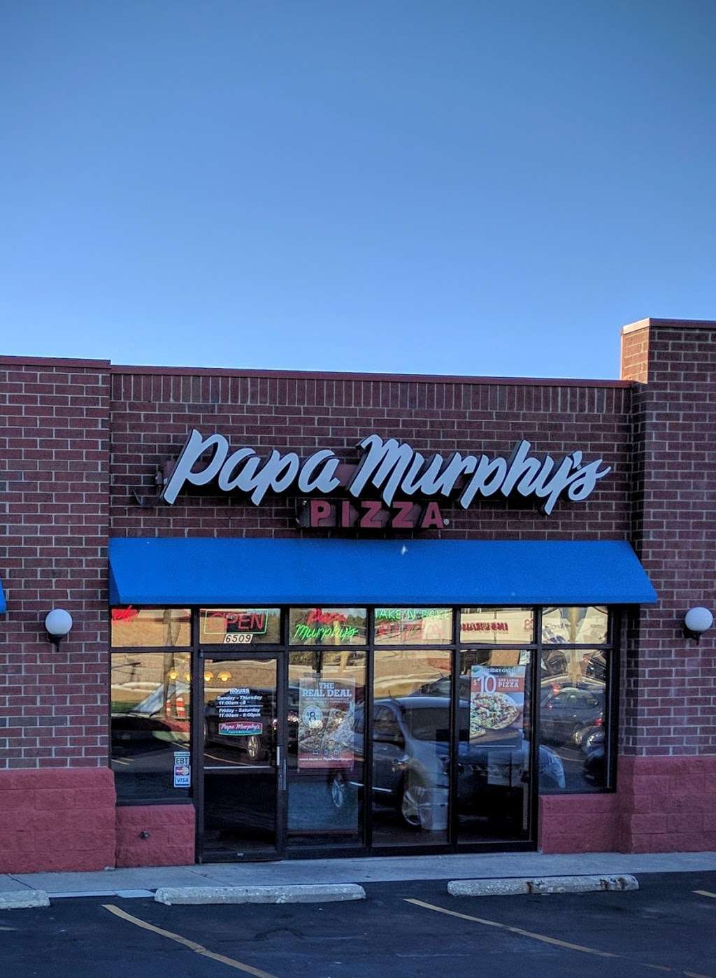 Papa Murphys Take N Bake Pizza | 6509 S 27th St, Franklin, WI 53132, USA | Phone: (414) 761-7272