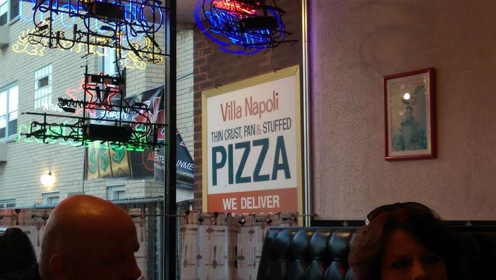 Villa Napoli Pizzeria | 8546 W Lawrence Ave, Norridge, IL 60706, USA | Phone: (708) 456-5022