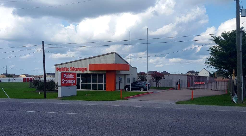 Public Storage | 7255 S Texas 6, Houston, TX 77083 | Phone: (281) 810-9662