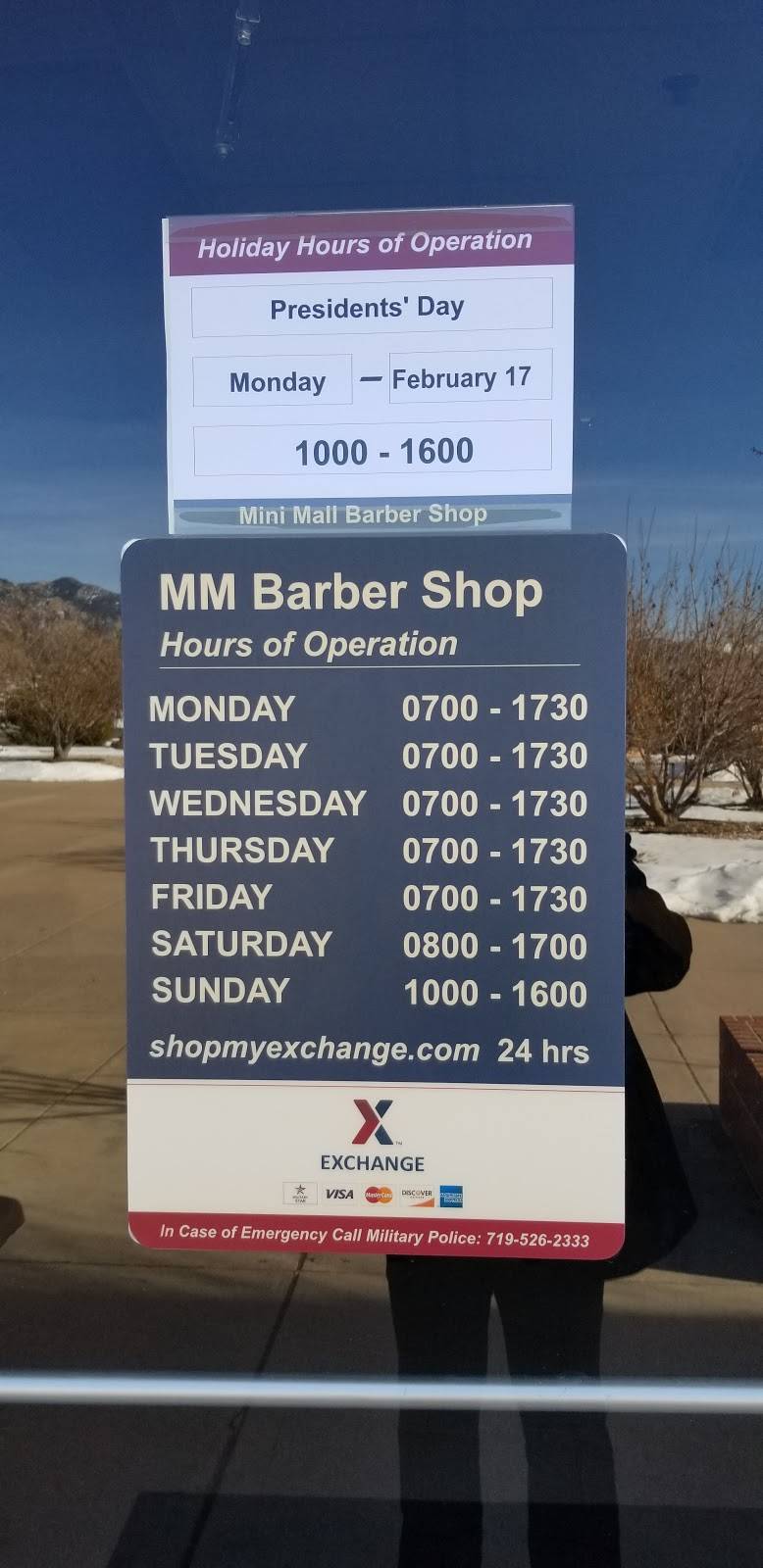 Mini Mall Barber Shop | 1510 Chiles Ave, Fort Carson, CO 80913, USA | Phone: (719) 576-8013