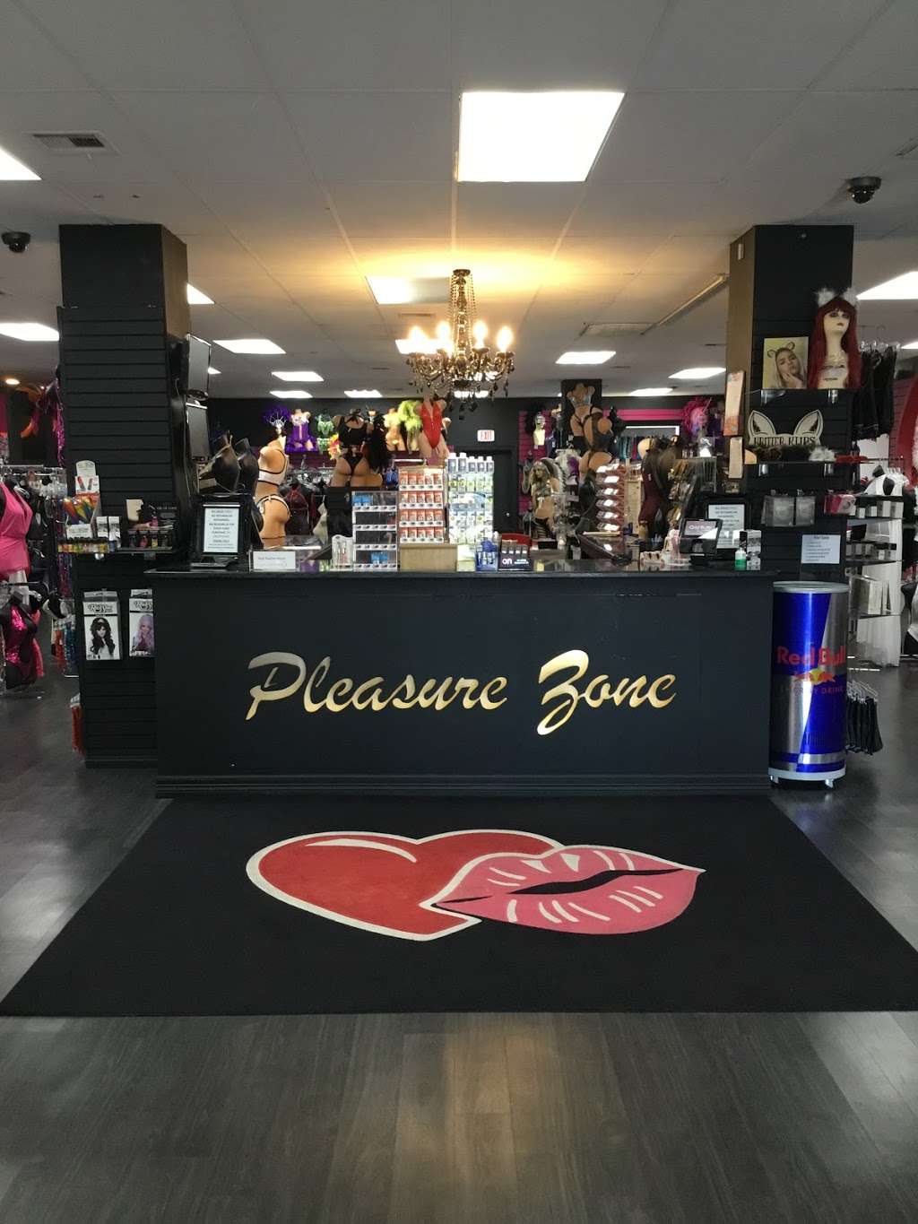 Pleasure Zone | 5705 Richmond Ave, Houston, TX 77057, USA | Phone: (832) 251-8400