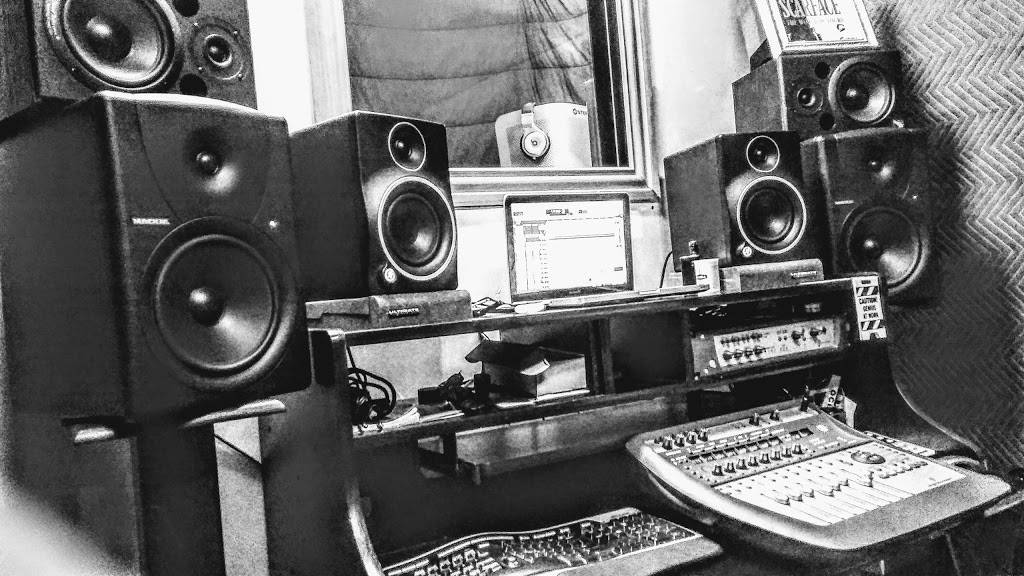 Double Clarity Studios™ | 2909 Avenue E, Arlington, TX 76011, USA | Phone: (469) 528-7024