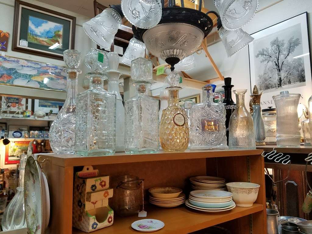 Navasota Emporium | 217 W Washington Ave, Navasota, TX 77868, USA | Phone: (936) 825-8206