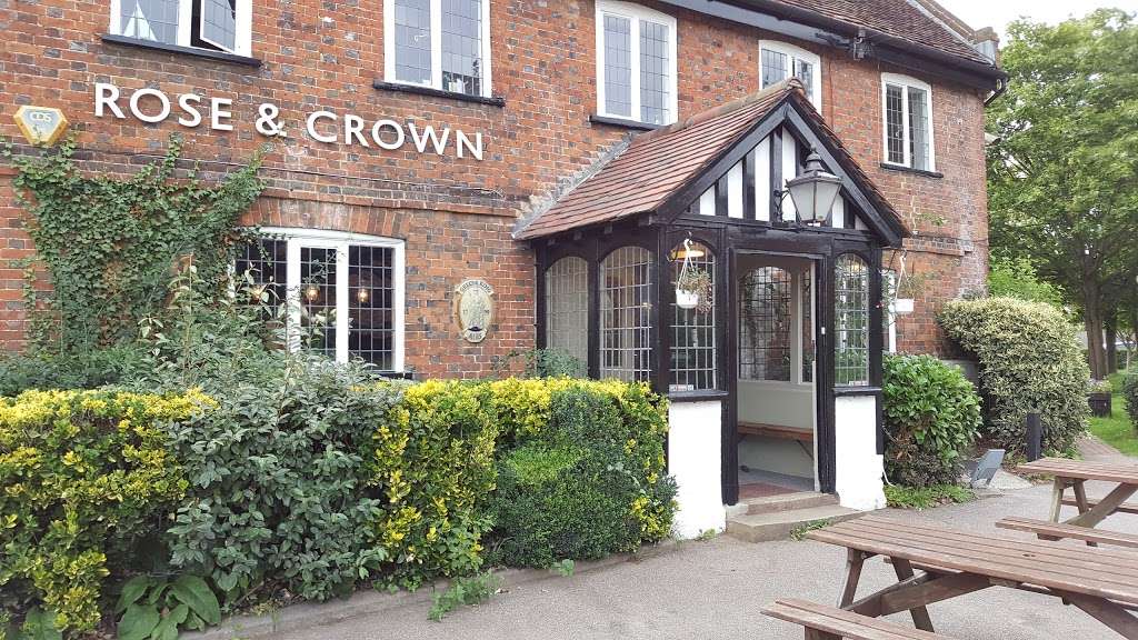 Rose and Crown Pub | Rose and Crown, Road, Upper Green Rd, Tewin AL6 0LE, UK | Phone: 01438 715757