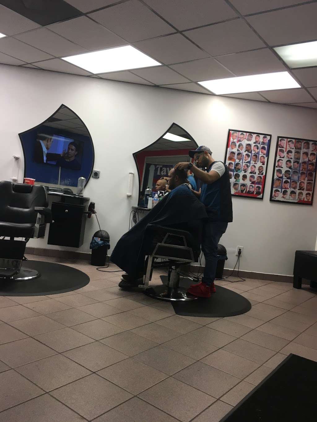 Tavi Barber Shop | 209 Bloomfield Ave, Newark, NJ 07104, USA | Phone: (973) 991-4178