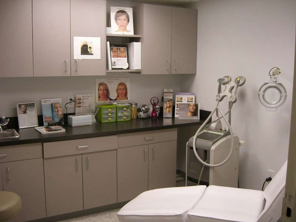 Excel Laser Skin Clinic | 435 Columbian St #5, South Weymouth, MA 02190, USA | Phone: (888) 359-3553