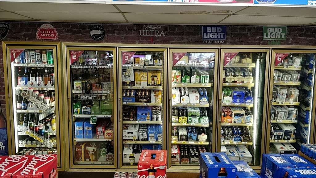 Liquor Barn | 6002 Southeastern Ave, Indianapolis, IN 46203, USA | Phone: (317) 356-9070