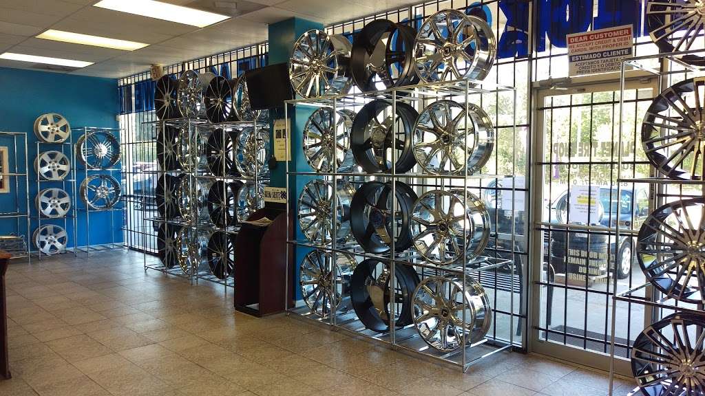 Planet Tire Shop | 10001 W Bellfort Blvd, Houston, TX 77031 | Phone: (281) 561-7781