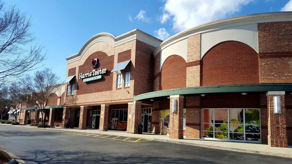 Harris Teeter | 11124 Renaissance Dr Renaissance Square, Davidson, NC 28036, USA | Phone: (704) 439-4042