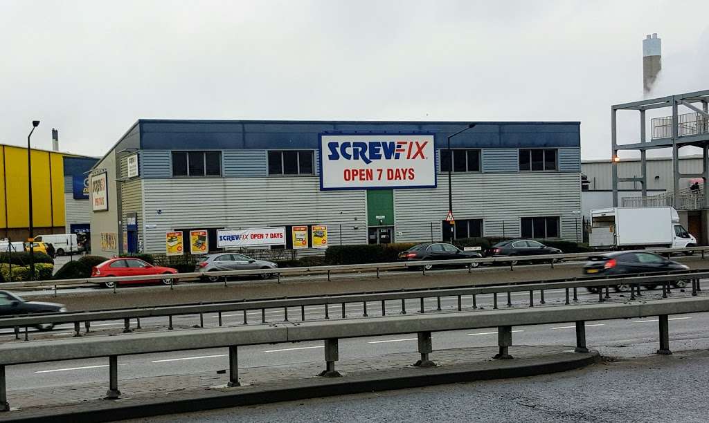 Screwfix 1, Edmonton Trade Park, Advent Way, Edmonton, London N18 3AF