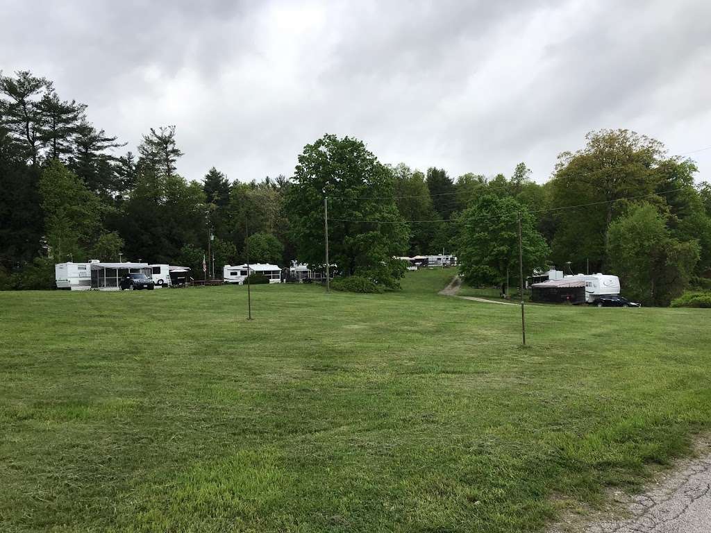 Sunset Park Campground | 104 Emerson Ave, Hampstead, NH 03841 | Phone: (603) 329-6941