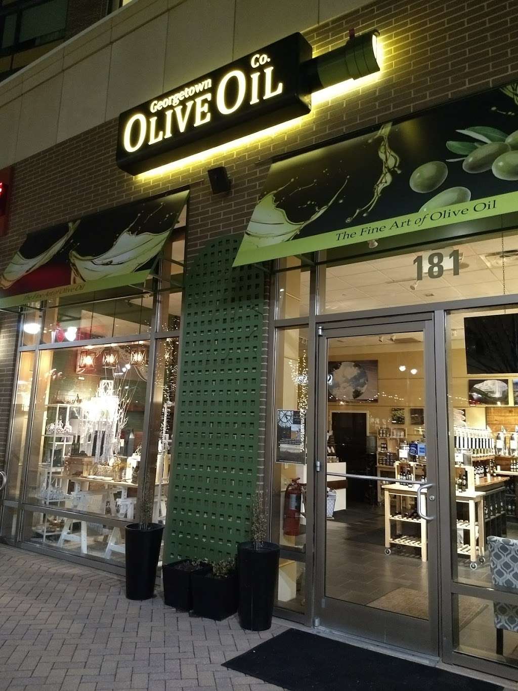 Georgetown Olive Oil Co | 181 Waterfront St, Oxon Hill, MD 20745 | Phone: (301) 753-7128