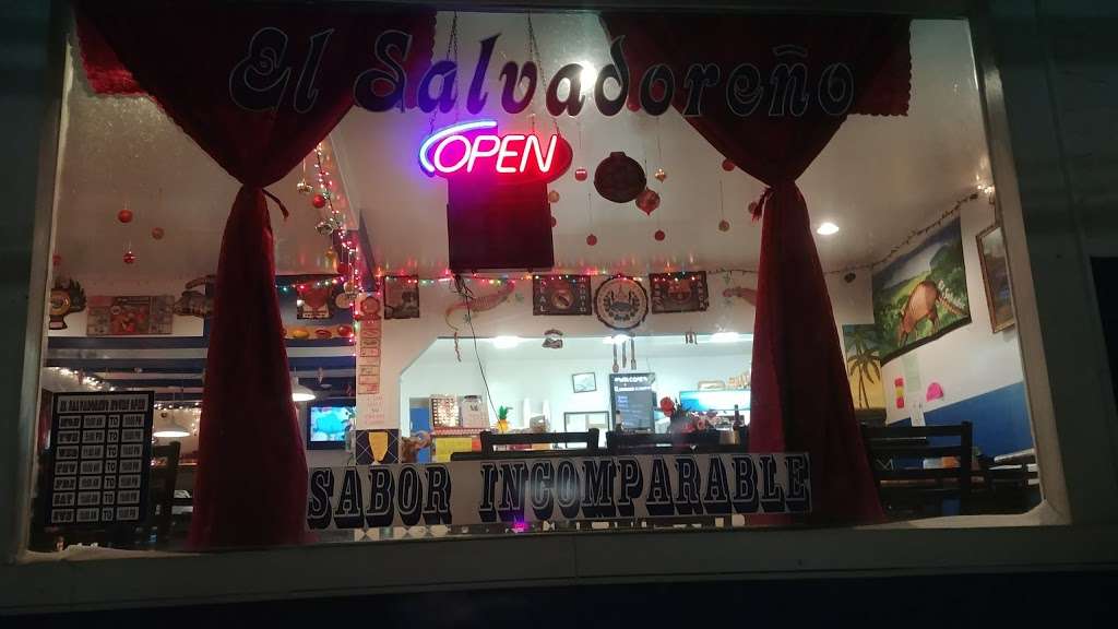 El Salvadoreño | 6 White Horse Pike, Lindenwold, NJ 08021, USA | Phone: (856) 435-4681